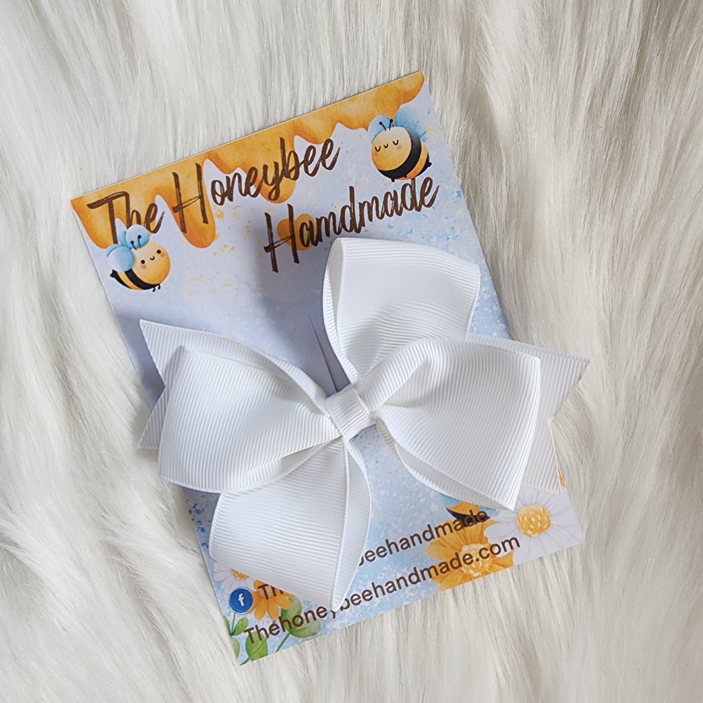 4in White Pinwheel Hair Bow