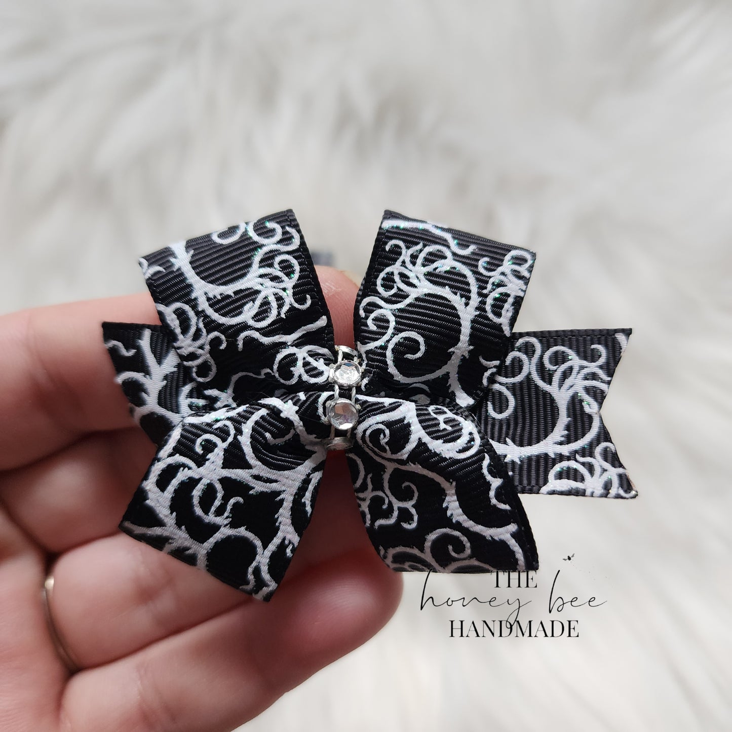 Black Vines Sweet 'n' Simple Piggy Set