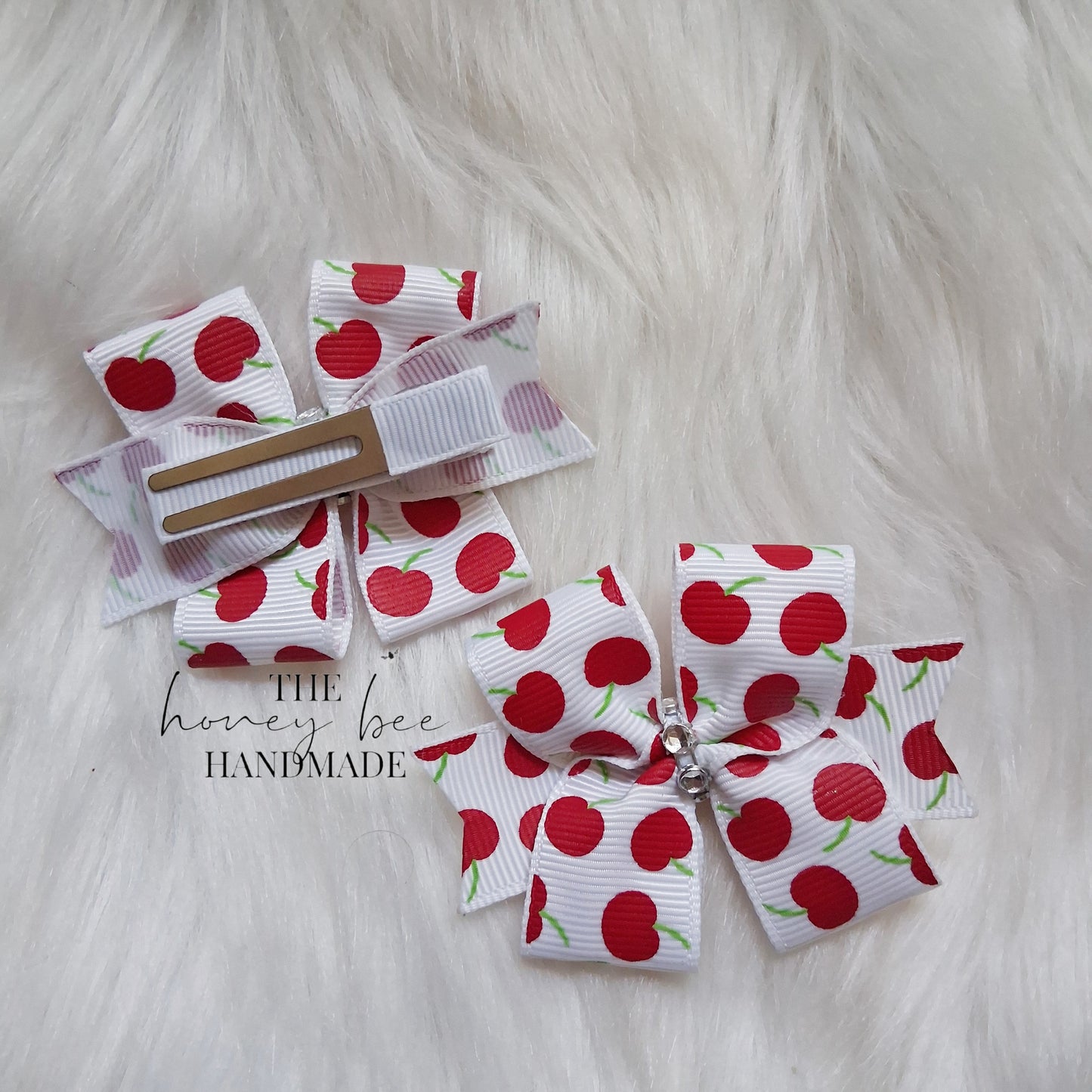 Red Apple Piggy Hair Bow
